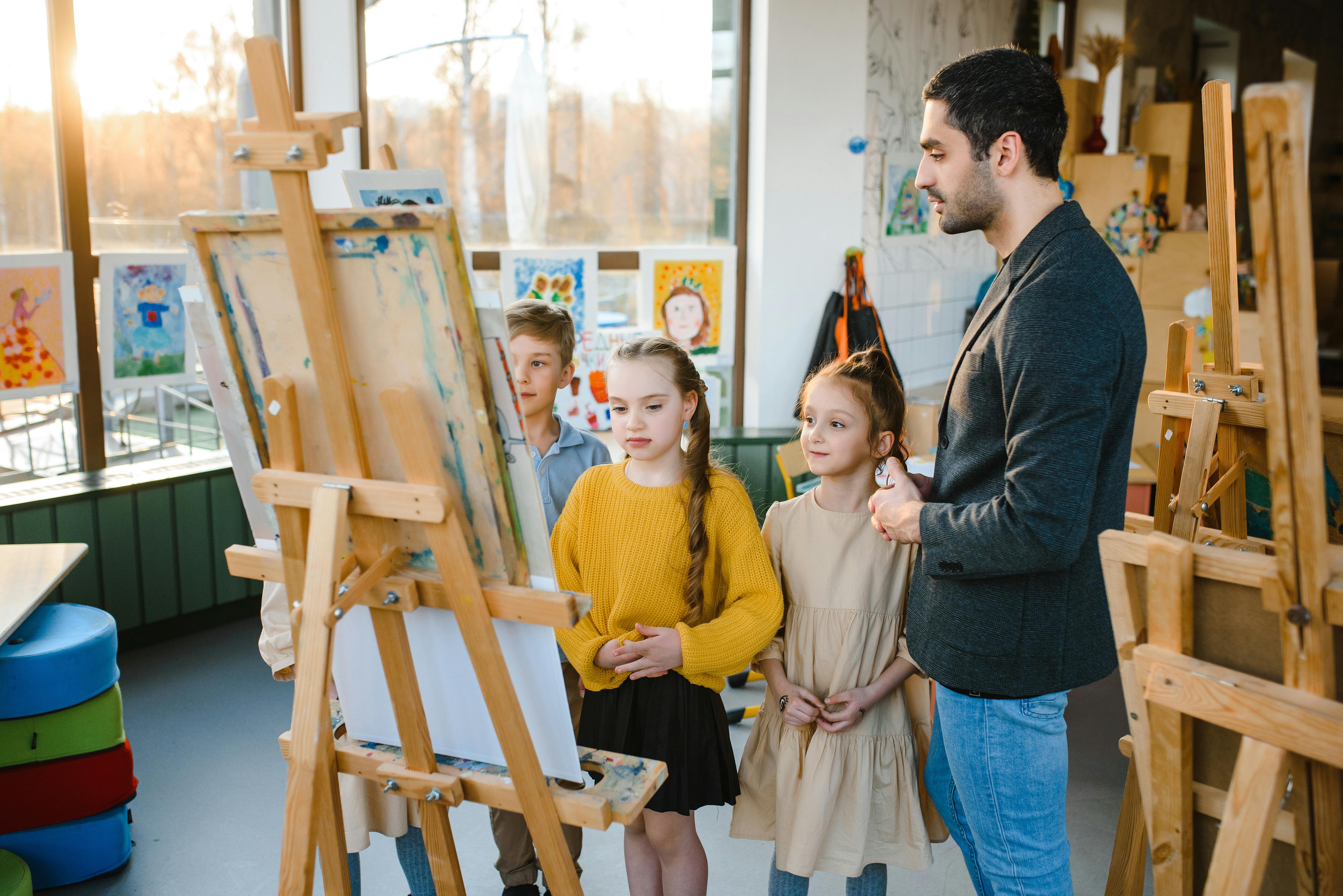 Art teacher and student